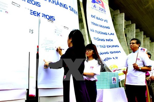 Vietnam responds to World Antibiotic Awareness Week  - ảnh 1